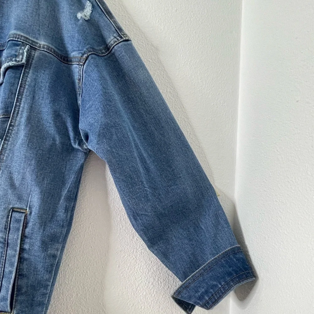 NWOT MAX JEANS BLUE DISTRESSED OVERSIZED DENIM JEAN JACKET LONG SLEEVE SMALL